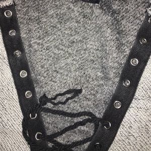 5/$20 Fashion Nova Grundge Top/dress 🌙